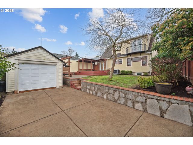 1706 Se Knapp St, Portland, OR 97202