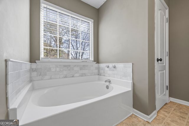 2707 Kimberland Court, Statham, GA 30666