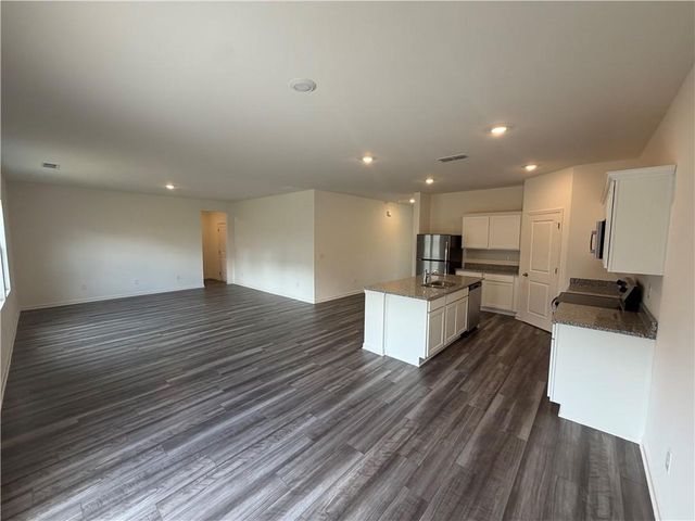 169 Champions Boulevard, Dallas, GA 30157