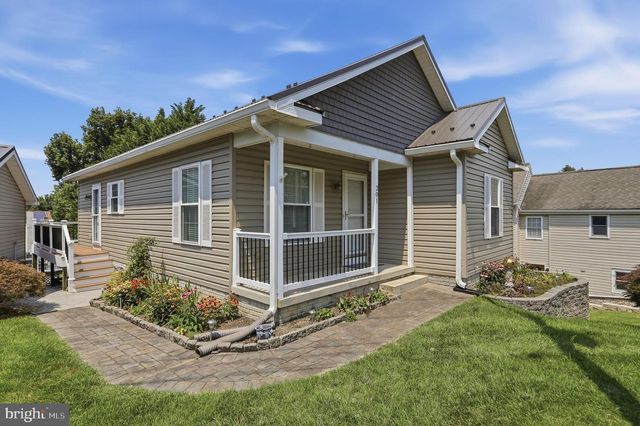 201 SAINT PAUL ST, Boonsboro, MD 21713