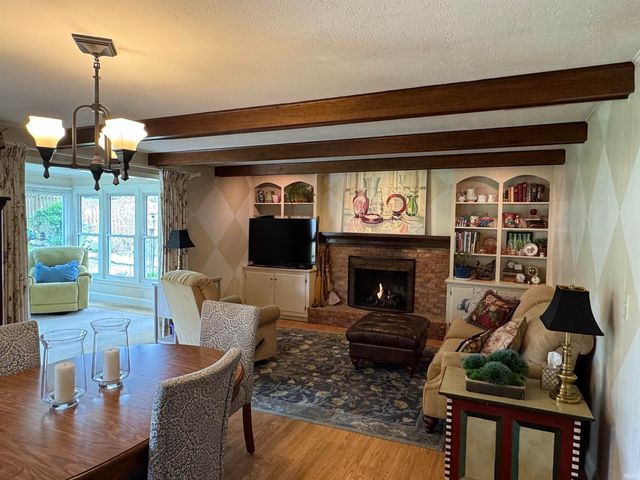 4820 Oak Mast Trail, Fort Wayne, IN 46804
