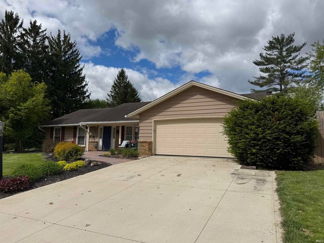 4820 Oak Mast Trail, Fort Wayne, IN 46804