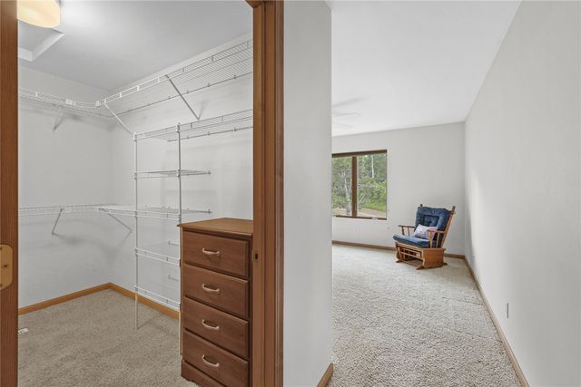 664 J Ave NE A, Cedar Rapids, IA 52402