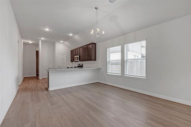 7431 Sail Hill Drive, Cypress, TX 77433