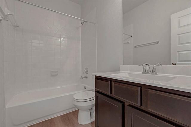 7431 Sail Hill Drive, Cypress, TX 77433