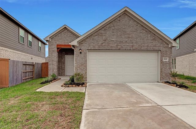7431 Sail Hill Drive, Cypress, TX 77433