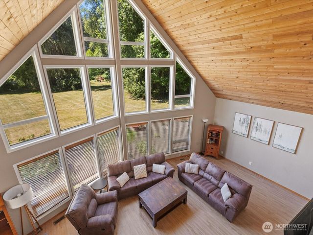 20412 133rd Street NE, Granite Falls, WA 98252