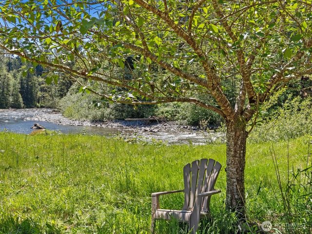 20412 133rd Street NE, Granite Falls, WA 98252