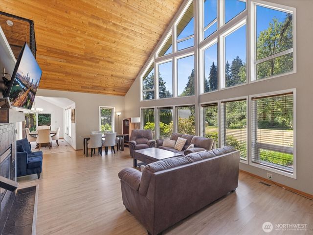 20412 133rd Street NE, Granite Falls, WA 98252