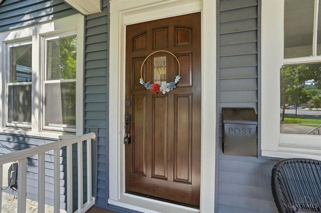 5319 Stewart Avenue, Cincinnati, OH 45227