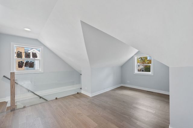 406 N Elm Street, Mount Prospect, IL 60056