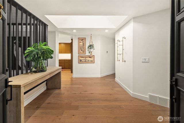 19303 Olympic View Drive, Edmonds, WA 98020