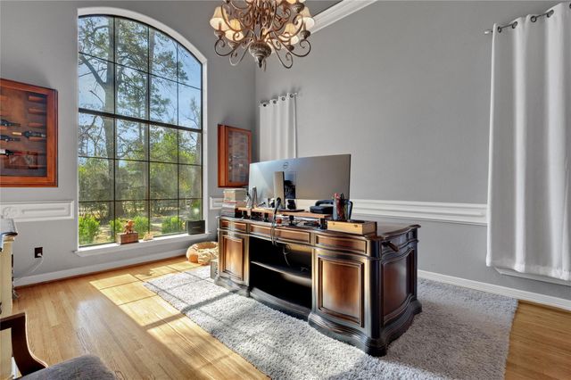 10235 Holly Grove, Conroe, TX 77304