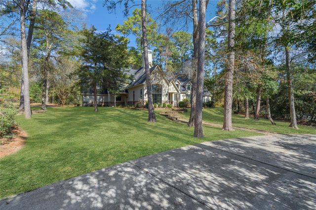 10235 Holly Grove, Conroe, TX 77304