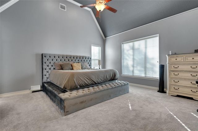 10235 Holly Grove, Conroe, TX 77304