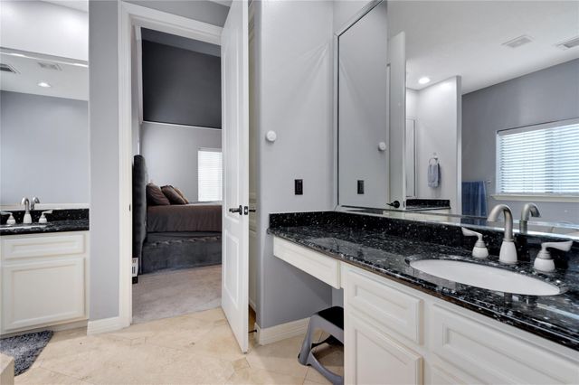 10235 Holly Grove, Conroe, TX 77304