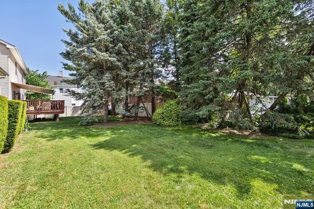 209 Washington Avenue, Rutherford, NJ 07070