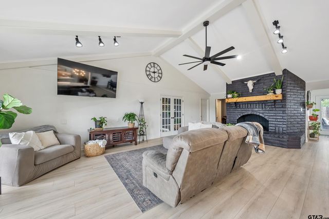 9596 CR 1230, Flint, TX 75762