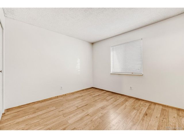 10211 Ura Ln 1-302, Thornton, CO 80260