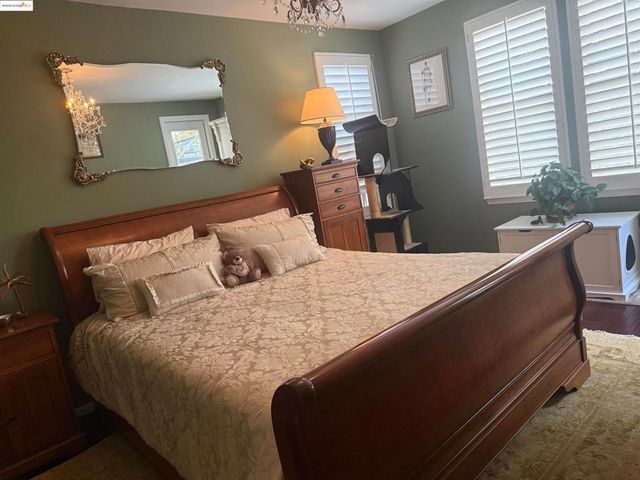 4072 Summer Gate Ave, Vallejo, CA 94591