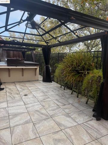 4072 Summer Gate Ave, Vallejo, CA 94591