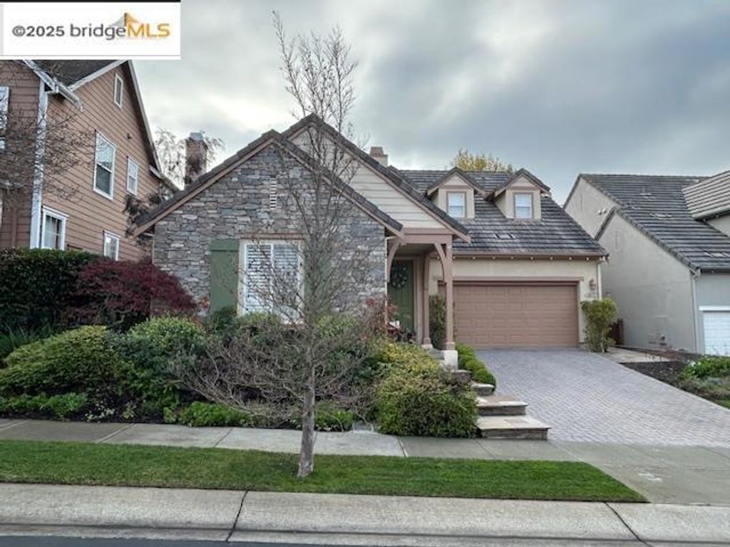 4072 Summer Gate Ave, Vallejo, CA 94591