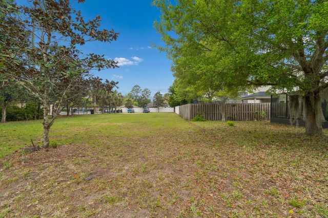 187 Timberwood Dr, St Augustine, FL 32084