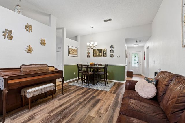 187 Timberwood Dr, St Augustine, FL 32084