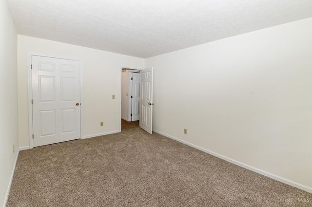 11528 Symmes Gate Lane, Symmes Twp, OH 45249