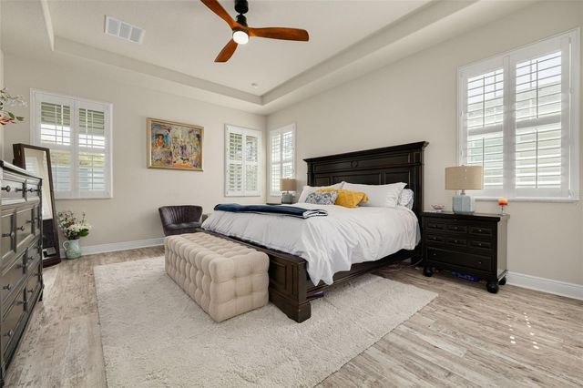 593 OZONA VILLAGE DRIVE, Palm Harbor, FL 34683