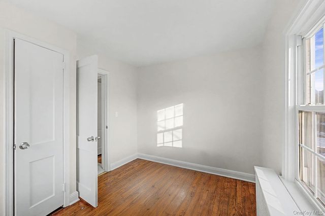 91 Ireland Place, Amityville, NY 11701