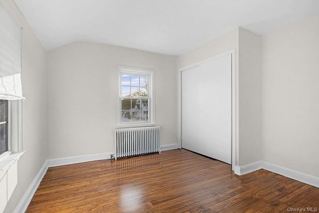 91 Ireland Place, Amityville, NY 11701