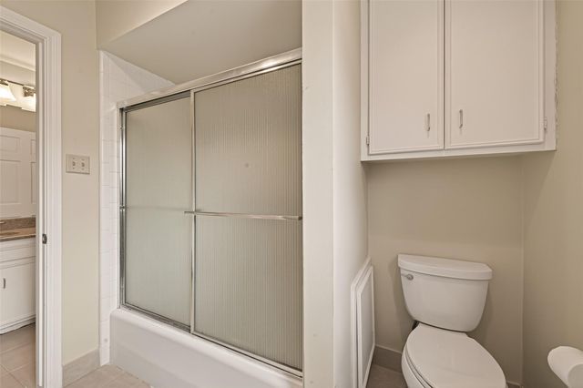 6 Charleston Street S, Sugar Land, TX 77478