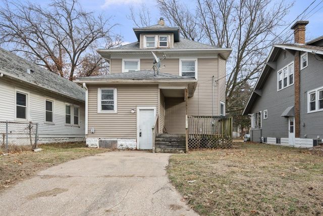 1234 12th Street, Rock Island, IL 61201