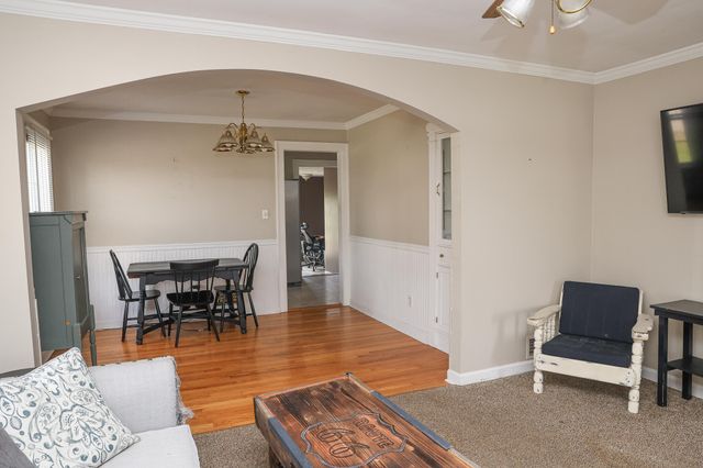 728 Rogers Road, Villa Hills, KY 41017