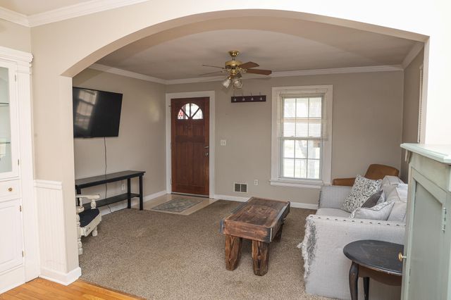 728 Rogers Road, Villa Hills, KY 41017