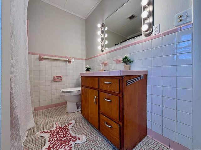 916 Twin Oaks Ave, Jonesboro, AR 72401