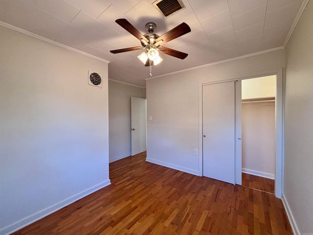 916 Twin Oaks Ave, Jonesboro, AR 72401