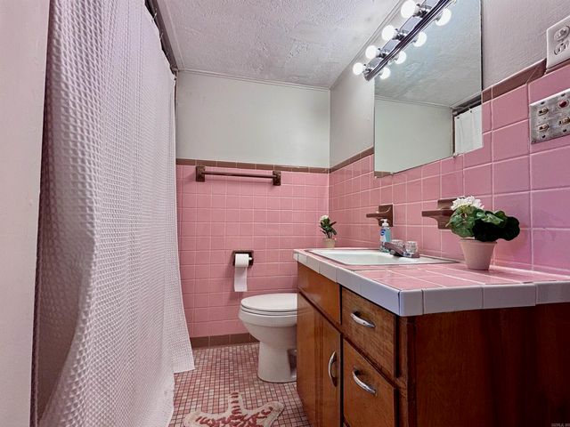 916 Twin Oaks Ave, Jonesboro, AR 72401