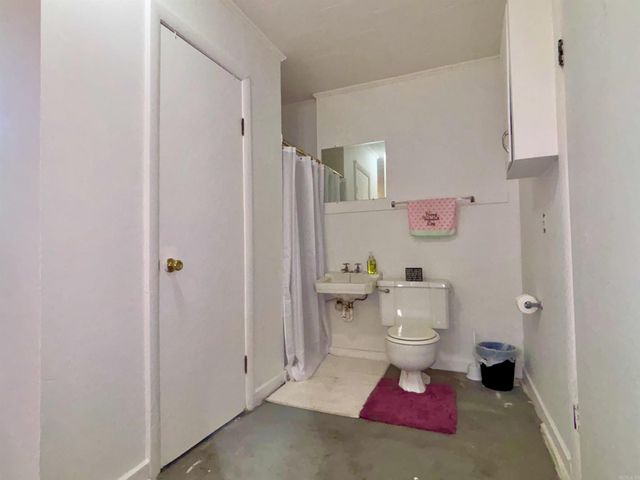 916 Twin Oaks Ave, Jonesboro, AR 72401