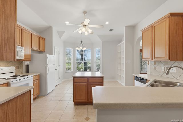 26230 Midnight Watch, San Antonio, TX 78260