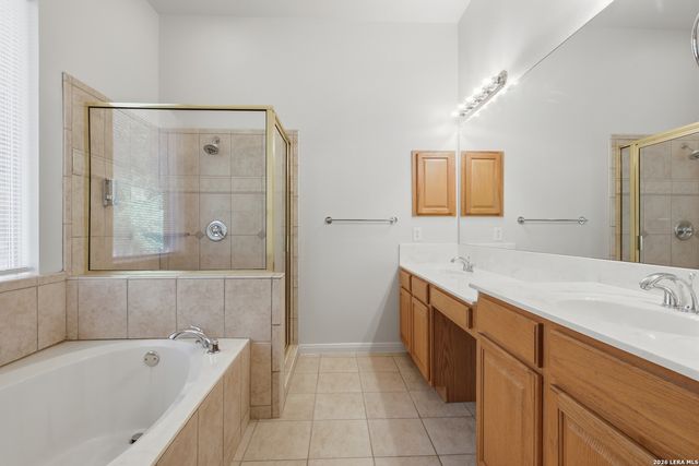 26230 Midnight Watch, San Antonio, TX 78260