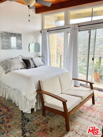 6232 TAPIA Drive A, Malibu, CA 90265