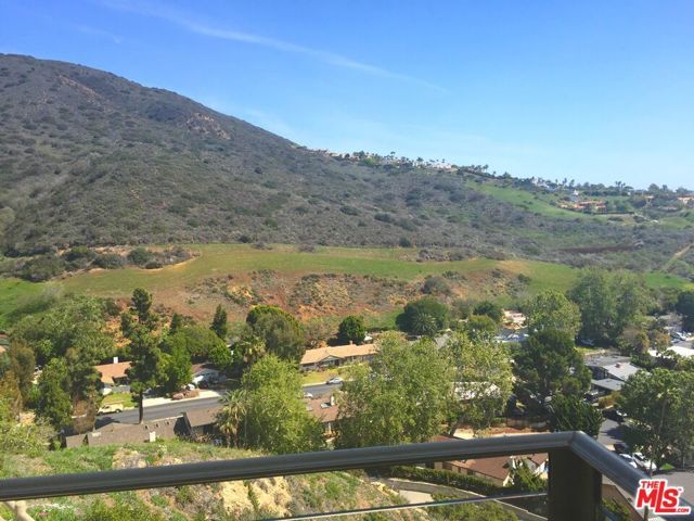 6232 TAPIA Drive A, Malibu, CA 90265