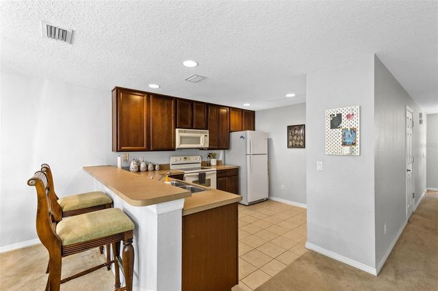 4555 LACEBARK TRAIL, Oviedo, FL 32765