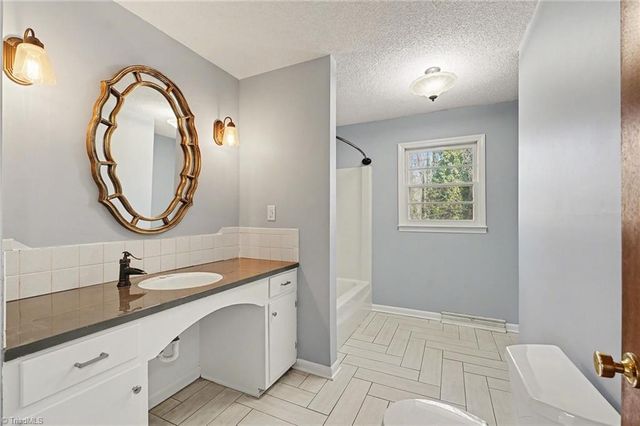 405 Idlewild Drive, Lexington, NC 27295