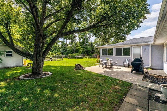47 Meadowlark Lane, Columbus, OH 43214