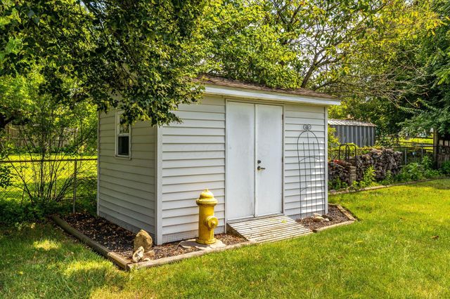 47 Meadowlark Lane, Columbus, OH 43214