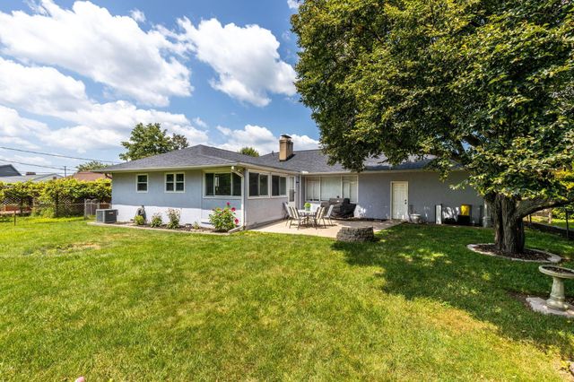 47 Meadowlark Lane, Columbus, OH 43214