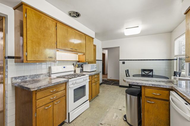 47 Meadowlark Lane, Columbus, OH 43214